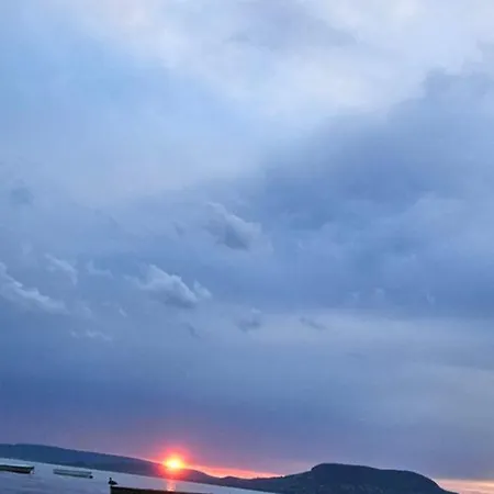 度假居 4seasons