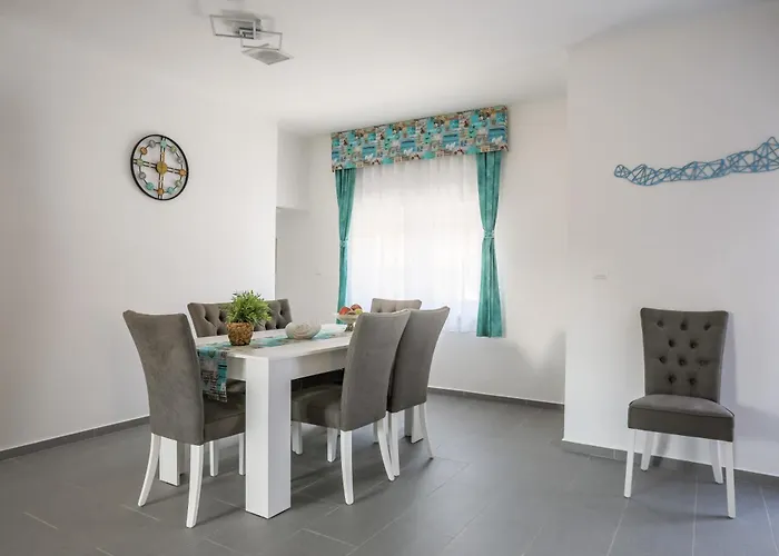 4seasons Case de vacanță Fonyód